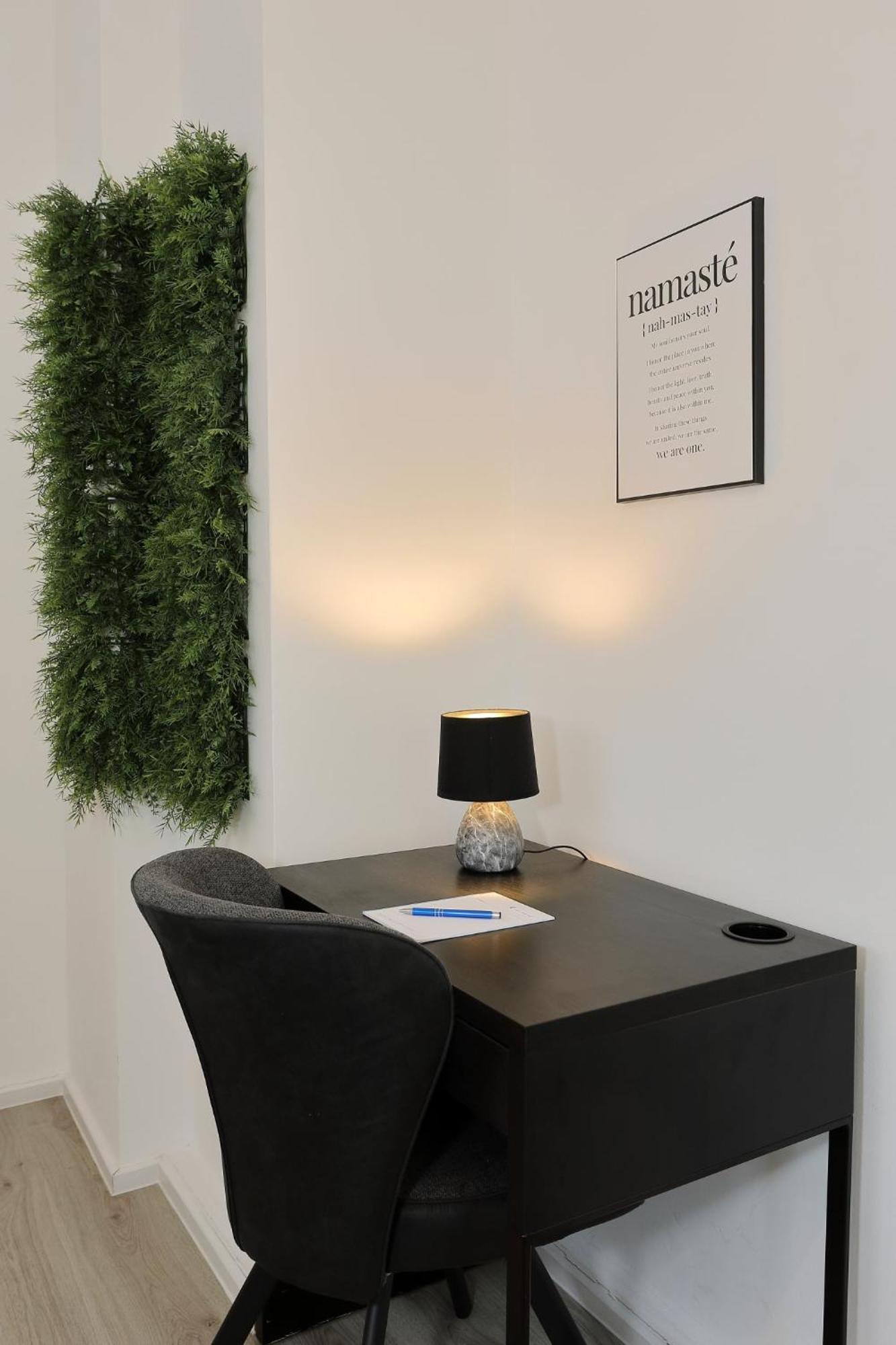 Modernes Apartment Mit Garage & Ps4 Von Stay Your Way Essen Exterior photo